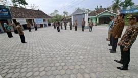 Apel Kerja Pamong Kalurahan Kemejing Kenakan Batik, Dukung Instruksi Bupati Gunungkidul